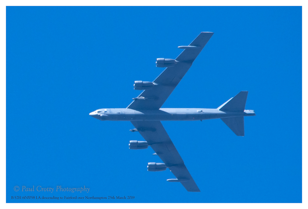 B 52 25 3 19 (1 of 1)